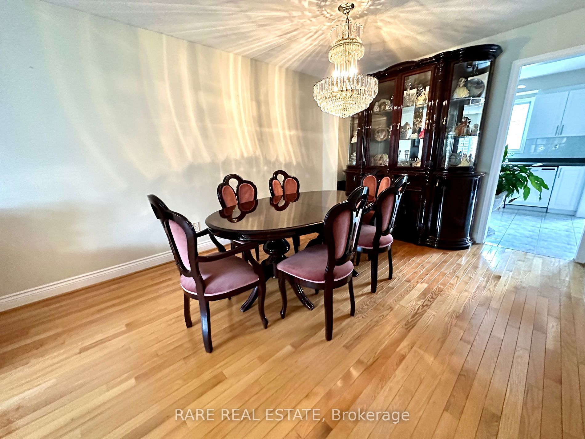 Listing E5987892 - Large Photo # 6