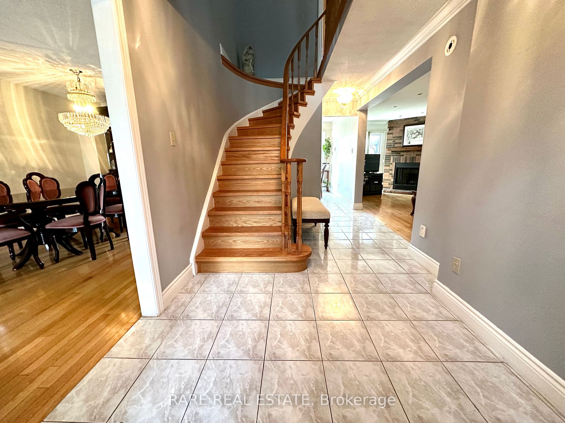 Listing E5987892 - Large Photo # 3