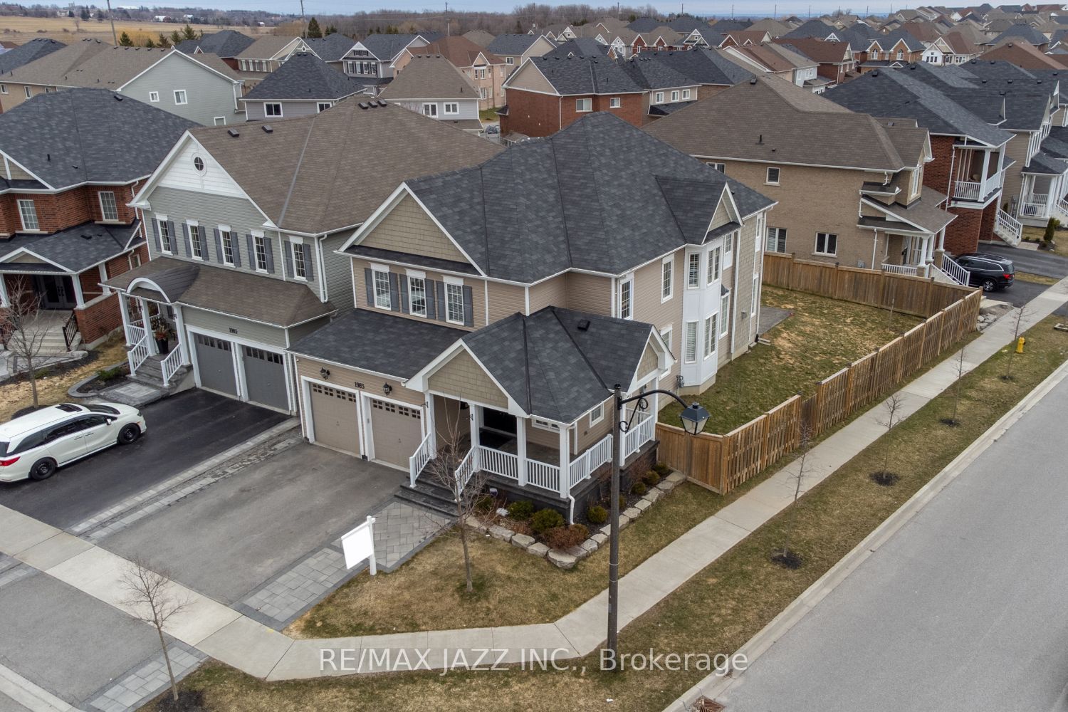 Listing E5987956 - Large Photo # 3