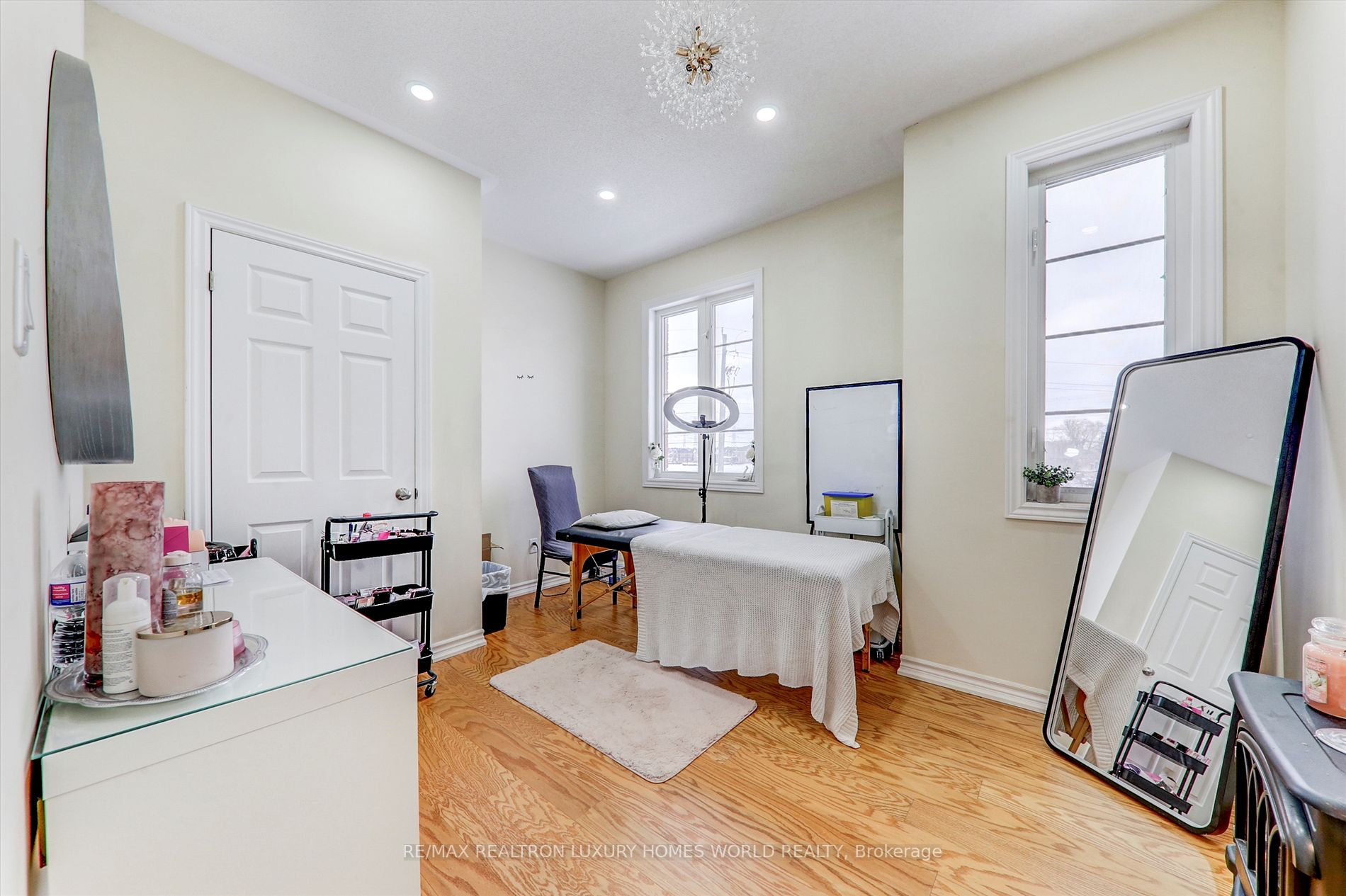 Listing E5987996 - Large Photo # 18