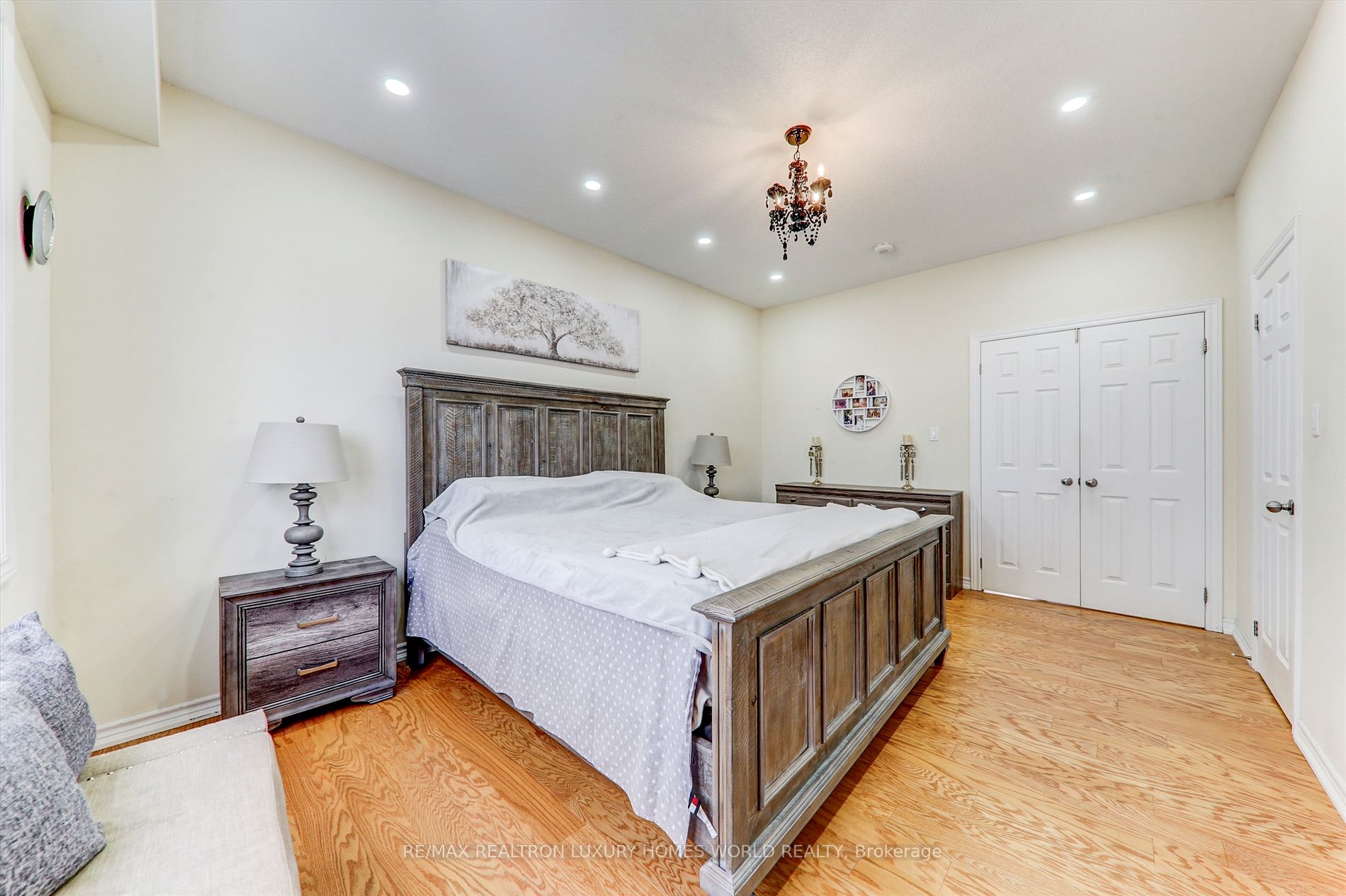 Listing E5987996 - Large Photo # 23