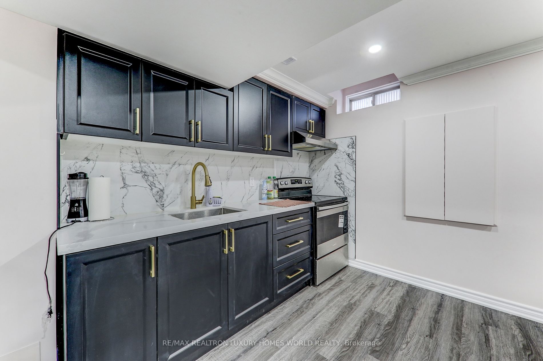 Listing E5987996 - Large Photo # 32