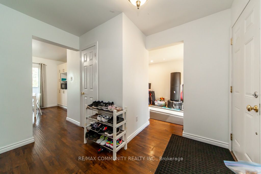 74 Fernbank Pl