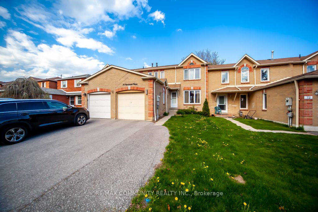74 Fernbank Pl
