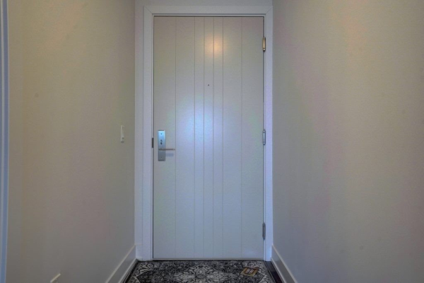 2550 Simcoe St, Oshawa