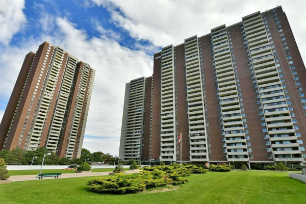 5 Massey Sq, Toronto
