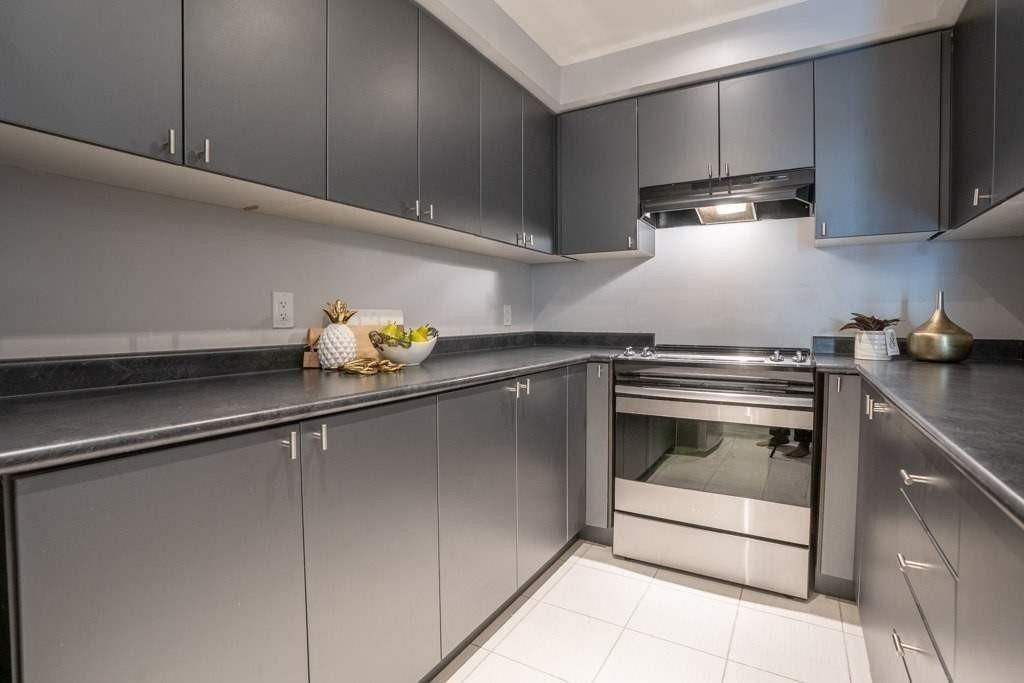 2500 Hill Rise Court, #40