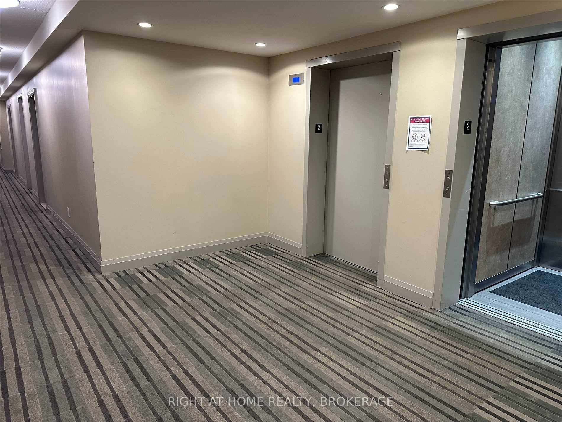 3520 Danforth Ave, #220