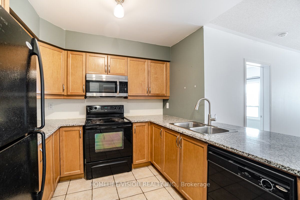 60 Mendelssohn St, #304