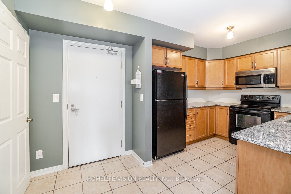 60 Mendelssohn St, #304