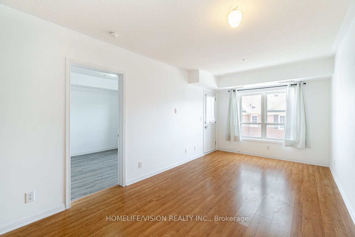 60 Mendelssohn St, #304