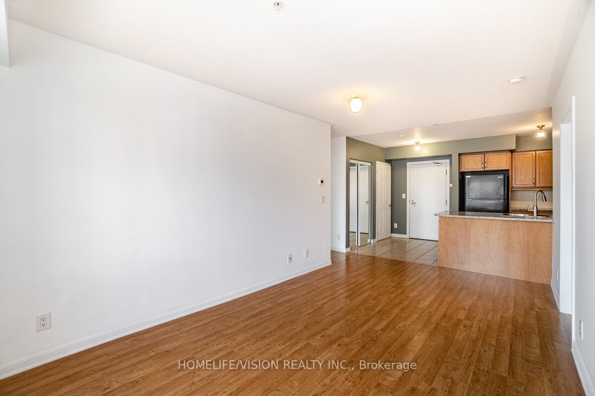 60 Mendelssohn St, #304