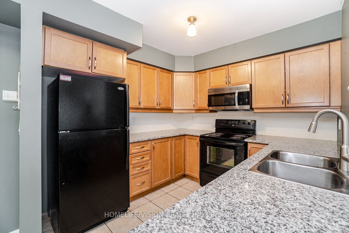 60 Mendelssohn St, #304