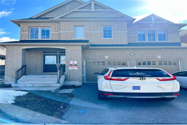 359 Windfields Farm Dr, Oshawa