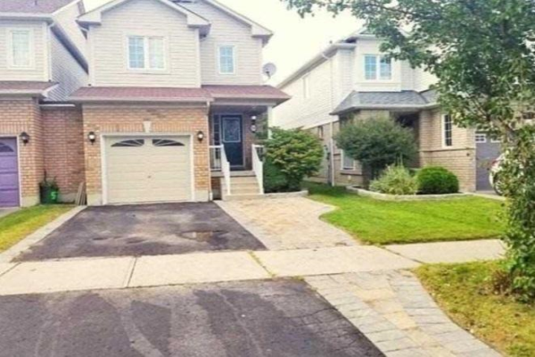 59 Catkins Cres, Whitby