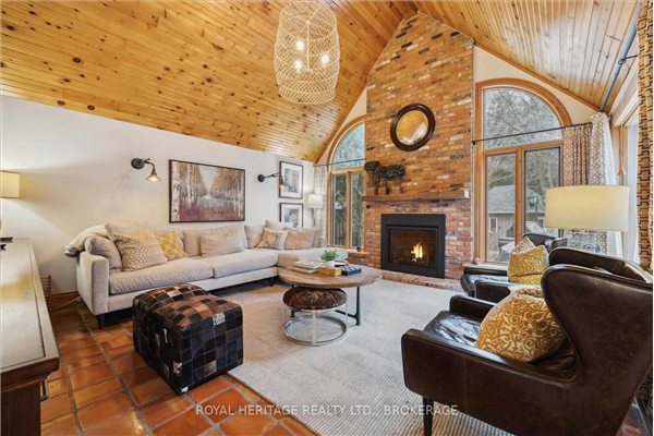 1611 Nash Rd, Clarington