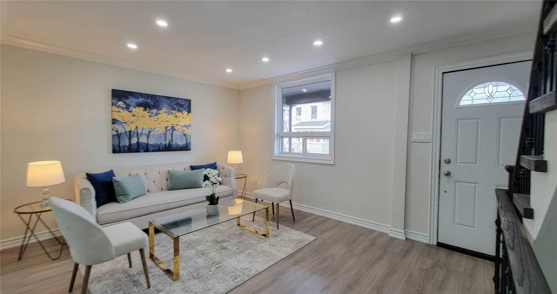 7 Maple St