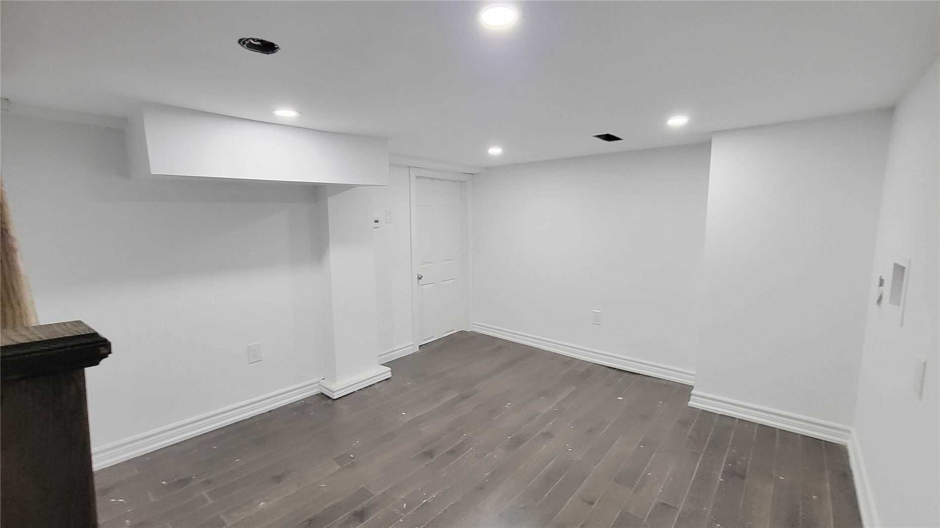 7 Maple St