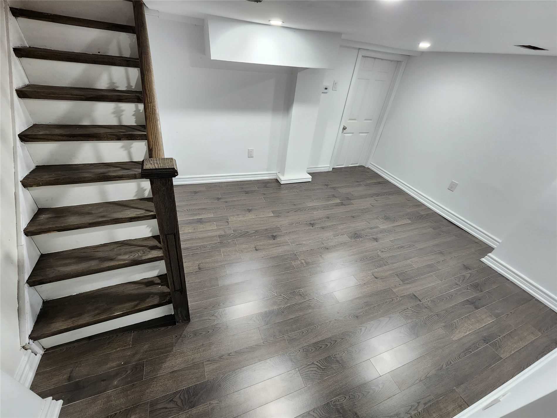 7 Maple St
