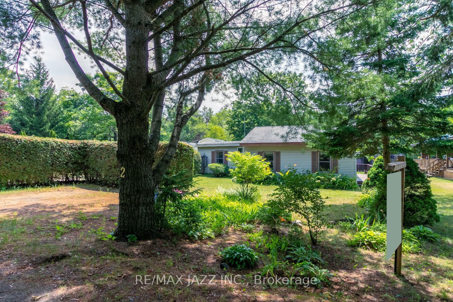Listing E5991784 - Large Photo # 3