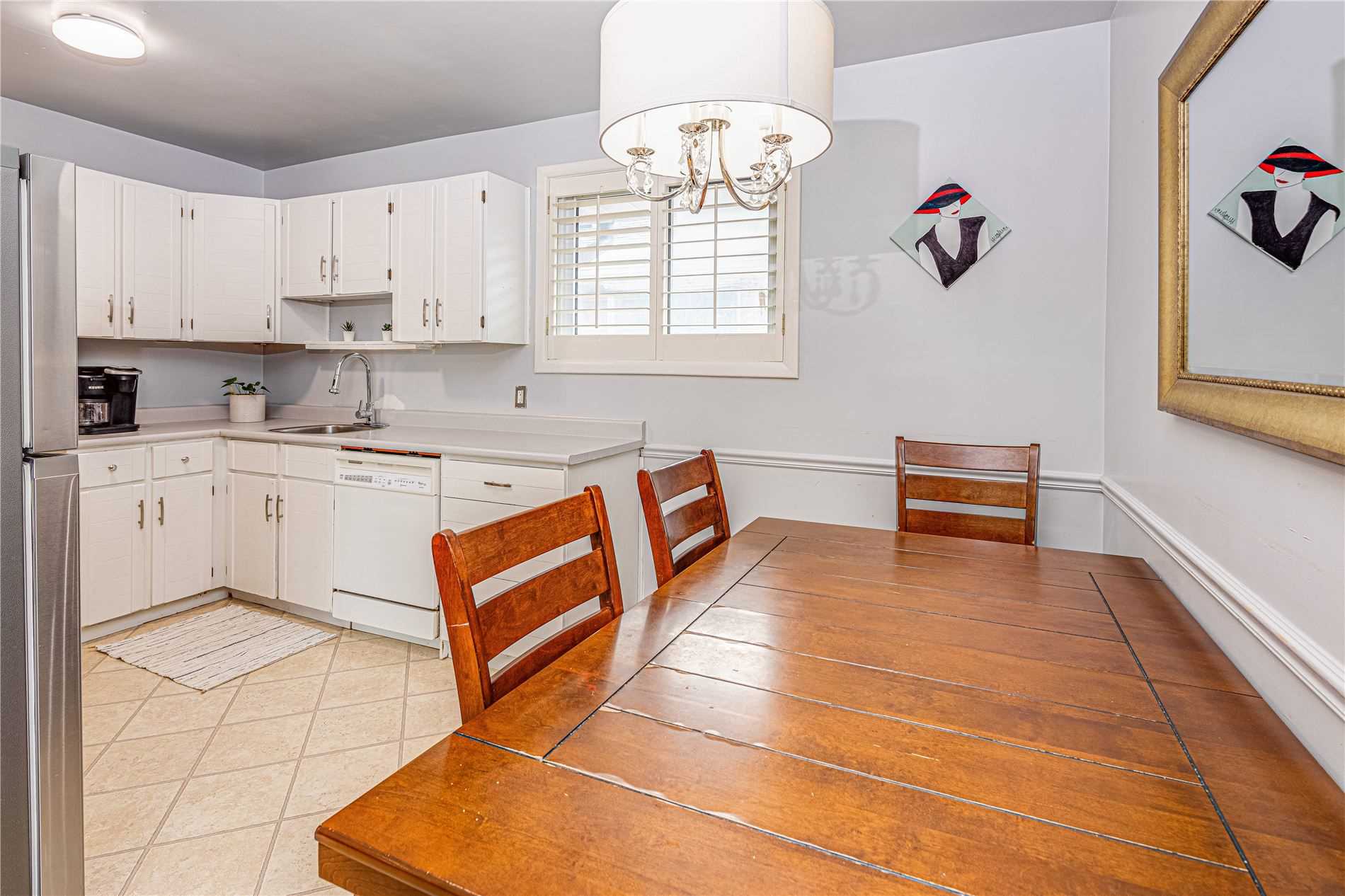 15 Point Grey Cres
