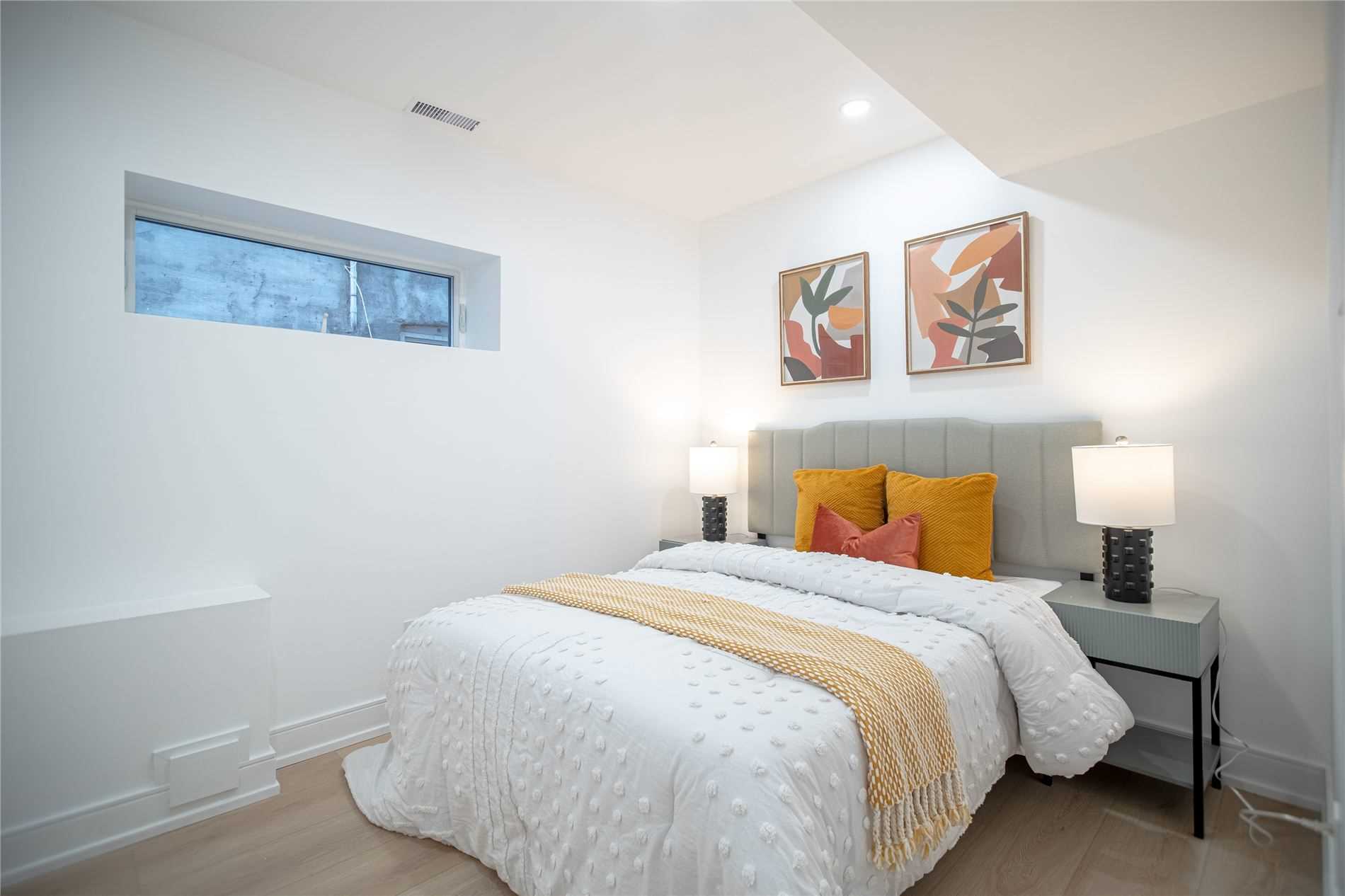 168 Oak Park Ave