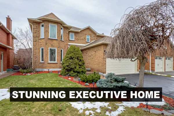 17 Goodwood Dr, Whitby