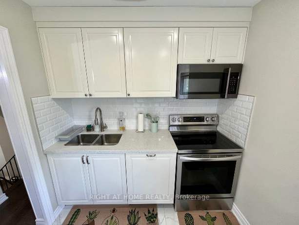 15 Huntingwood Drive, #29