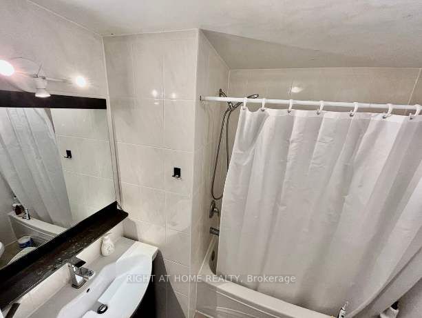 15 Huntingwood Drive, #29