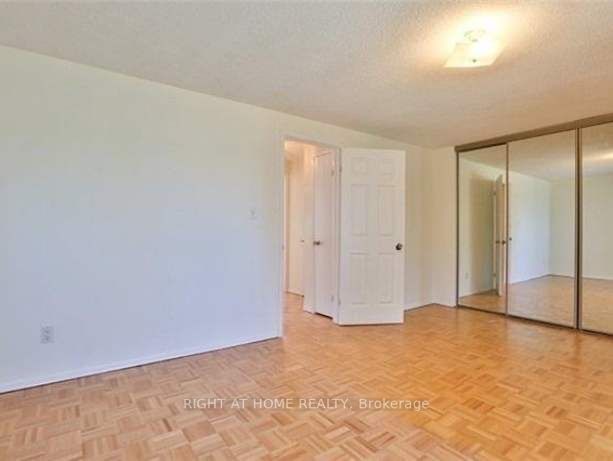 15 Huntingwood Drive, #29
