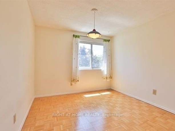 15 Huntingwood Drive, #29