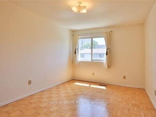 15 Huntingwood Drive, #29