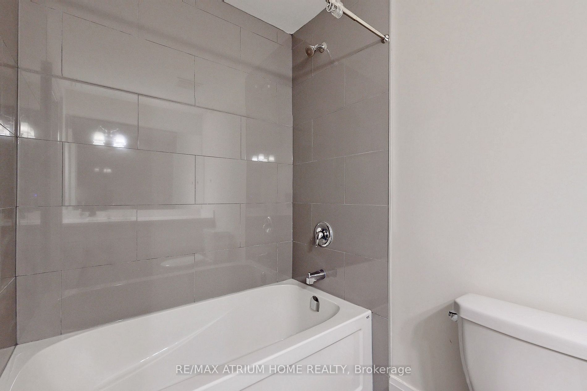 21 Neilson Ave
