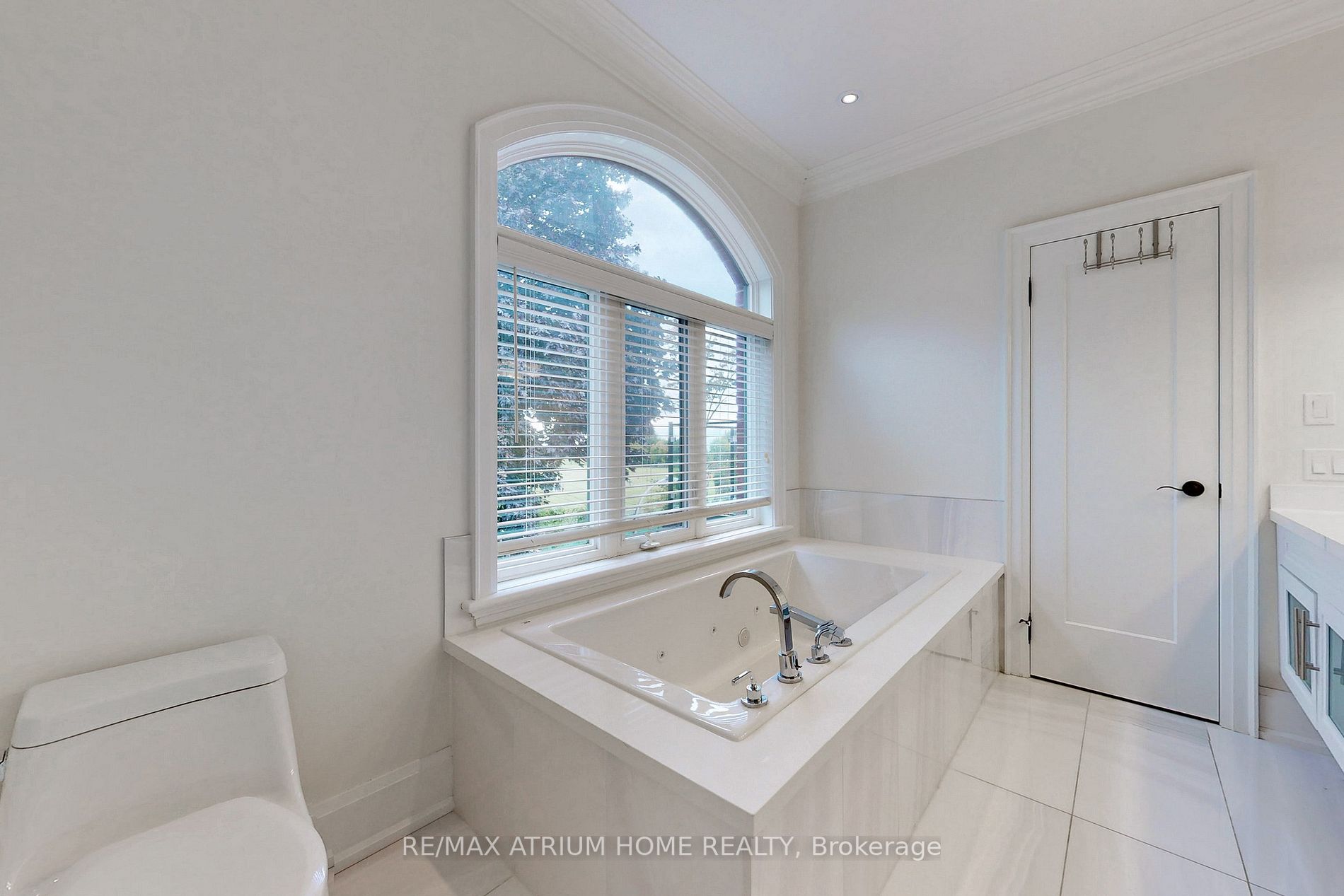 21 Neilson Ave