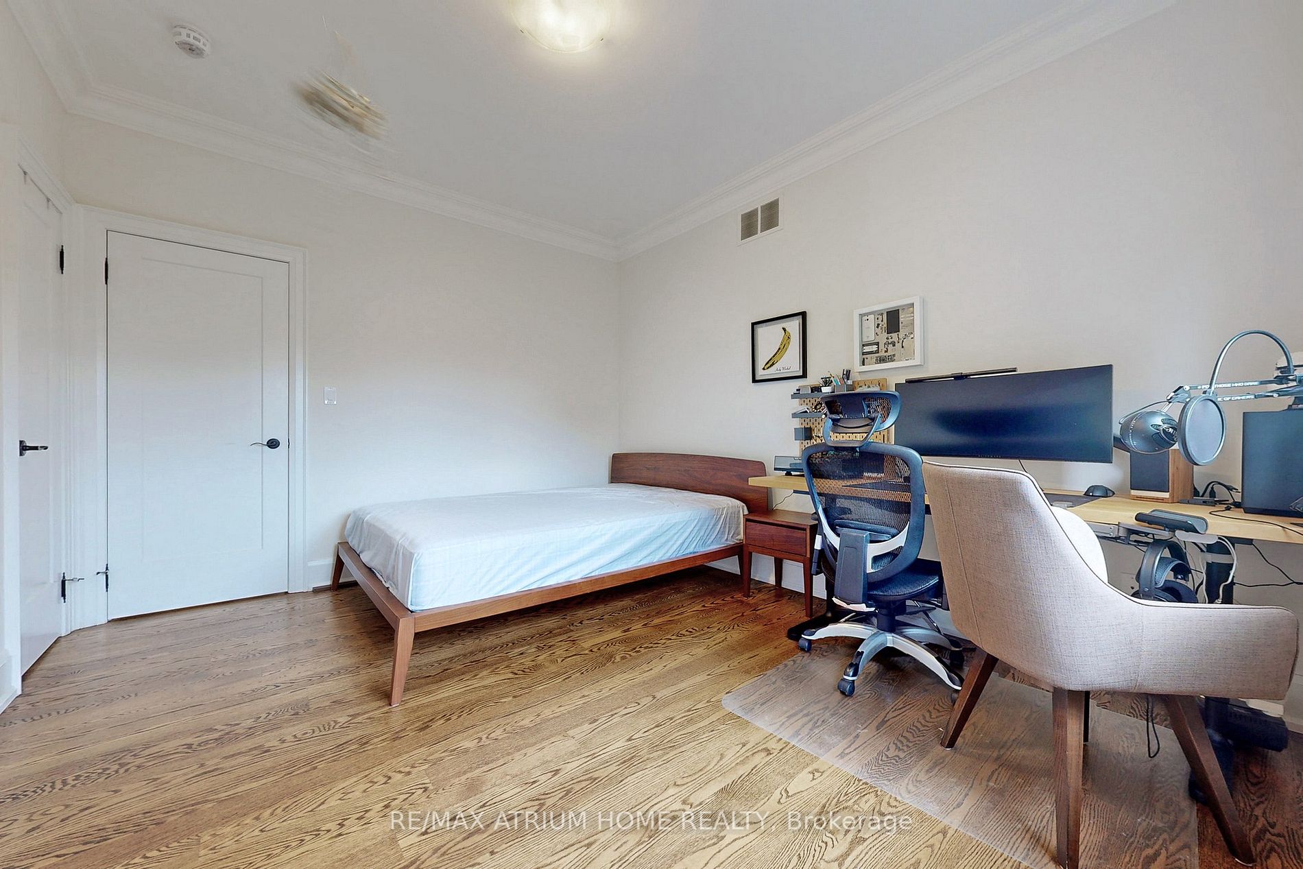 21 Neilson Ave