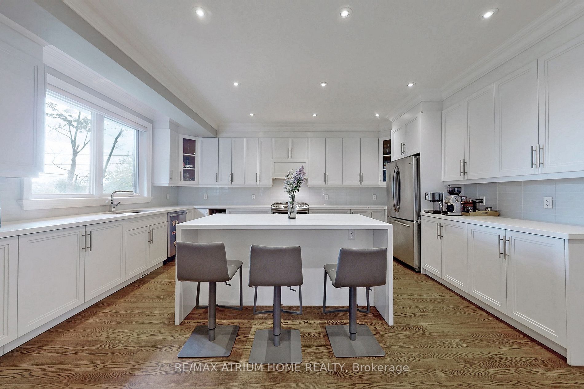 21 Neilson Ave