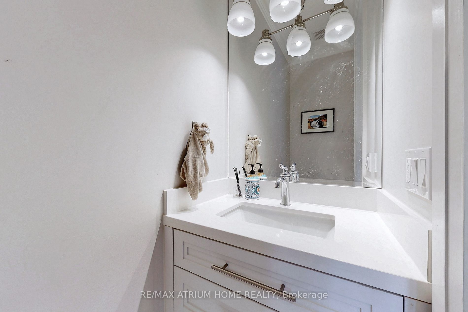 21 Neilson Ave