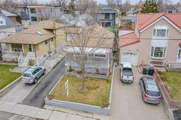 81 Maybourne Ave, Toronto