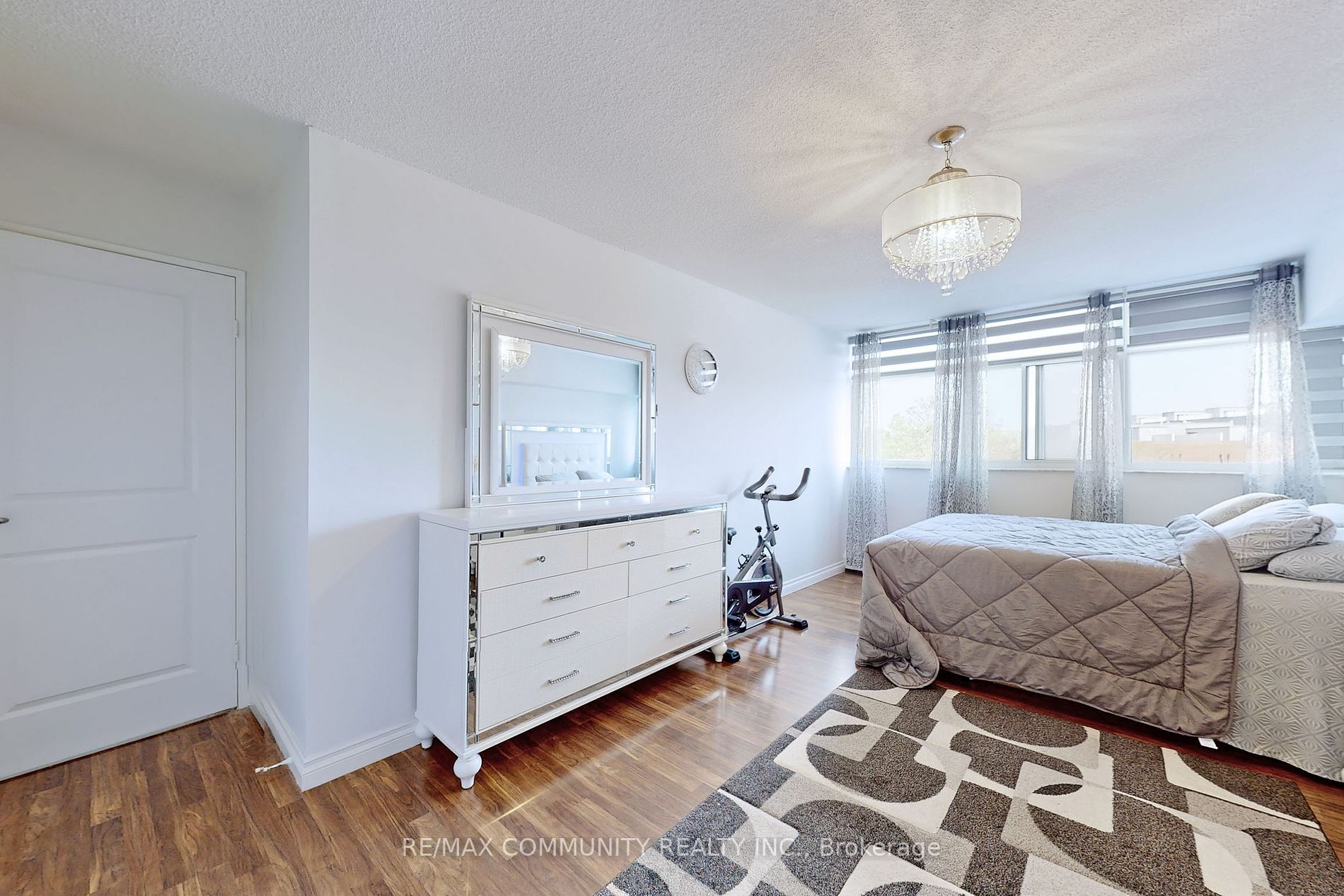 2050 Bridletowne Circ, #408