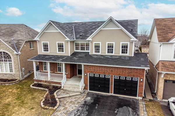 1807 Badgley Crt, Oshawa