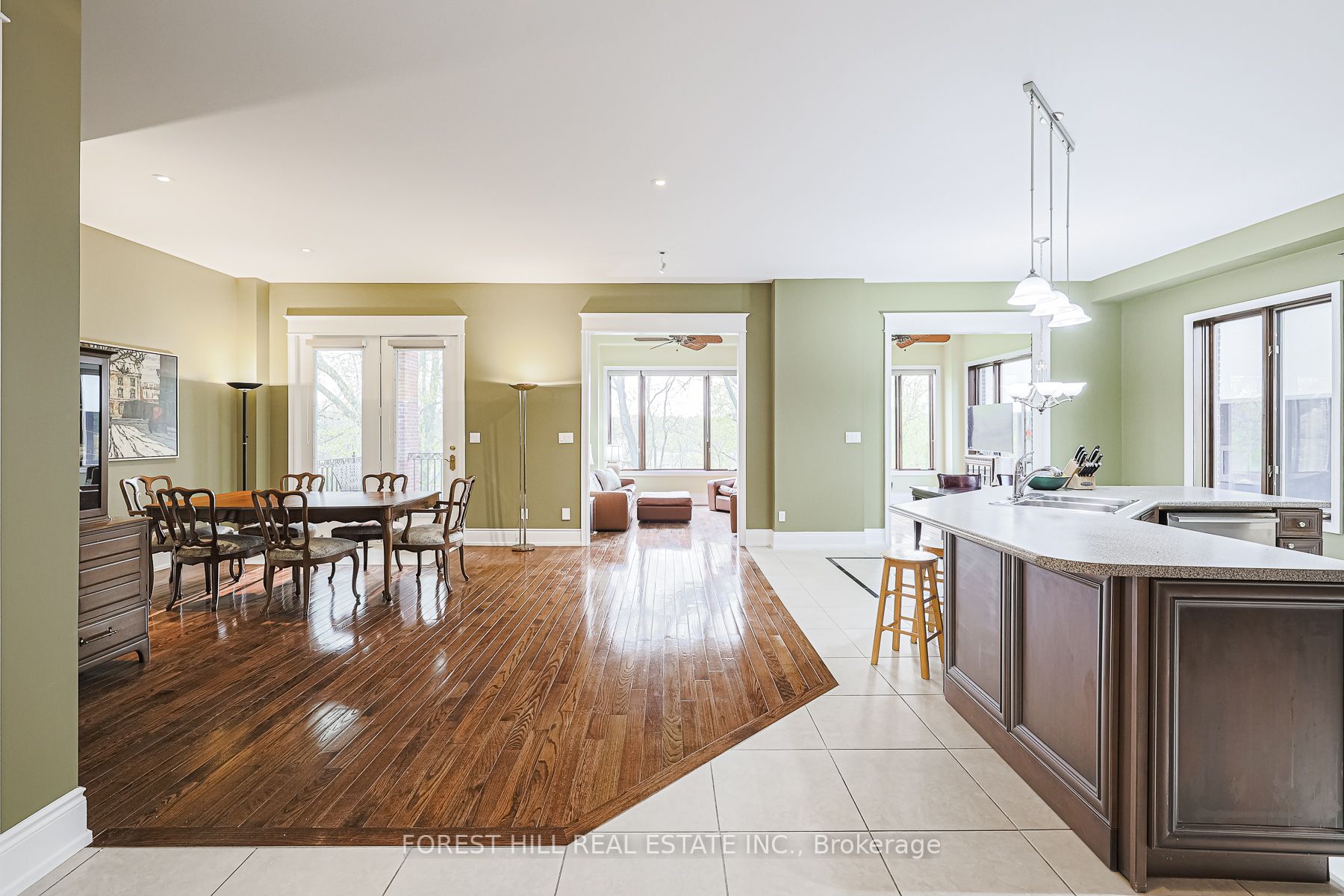 Listing E5994172 - Large Photo # 7