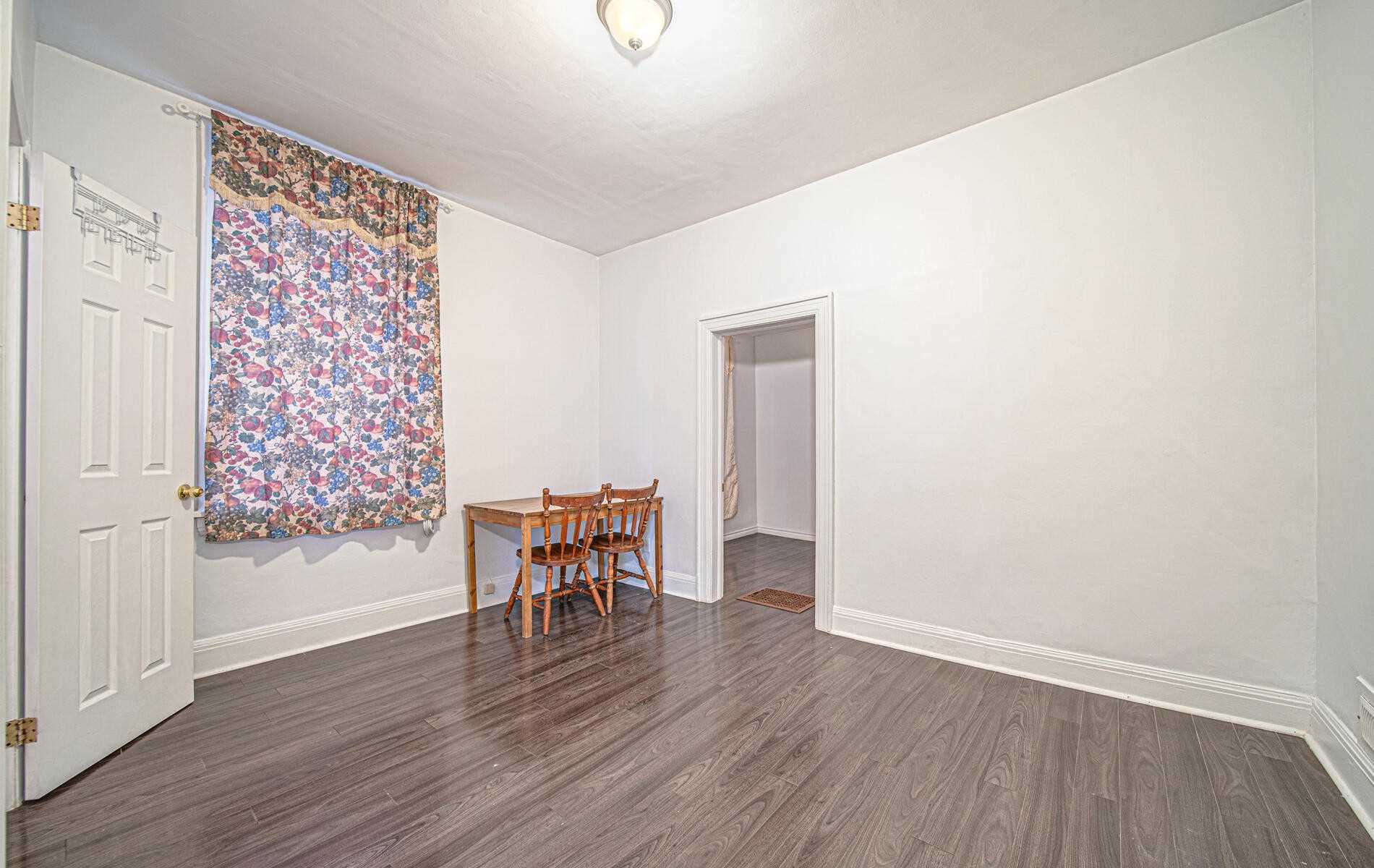 Listing E5995917 - Large Photo # 12