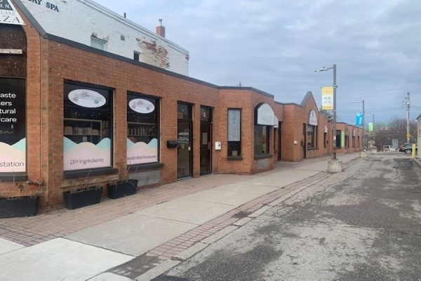 153 Brock St N, Whitby
