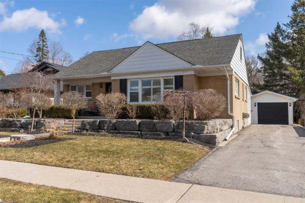 757 Grierson St, Oshawa