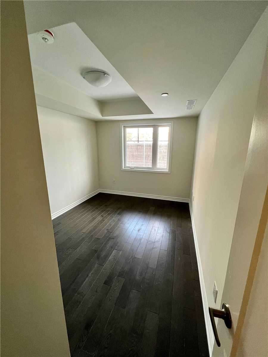 2787 Eglinton Ave E, #3007