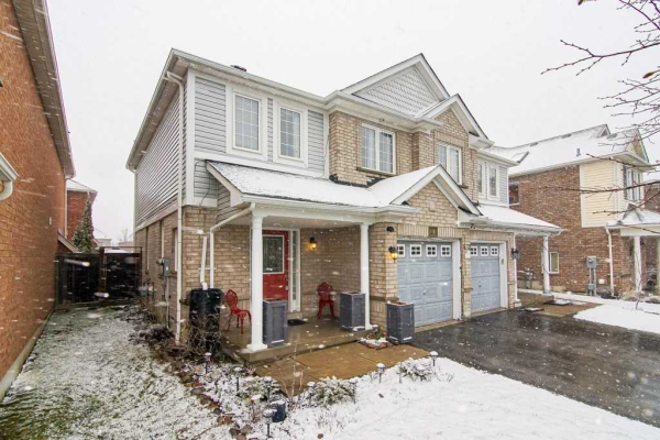 20 Wilsongary Circ, Ajax