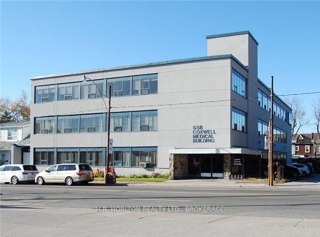 688 Coxwell Ave, #316