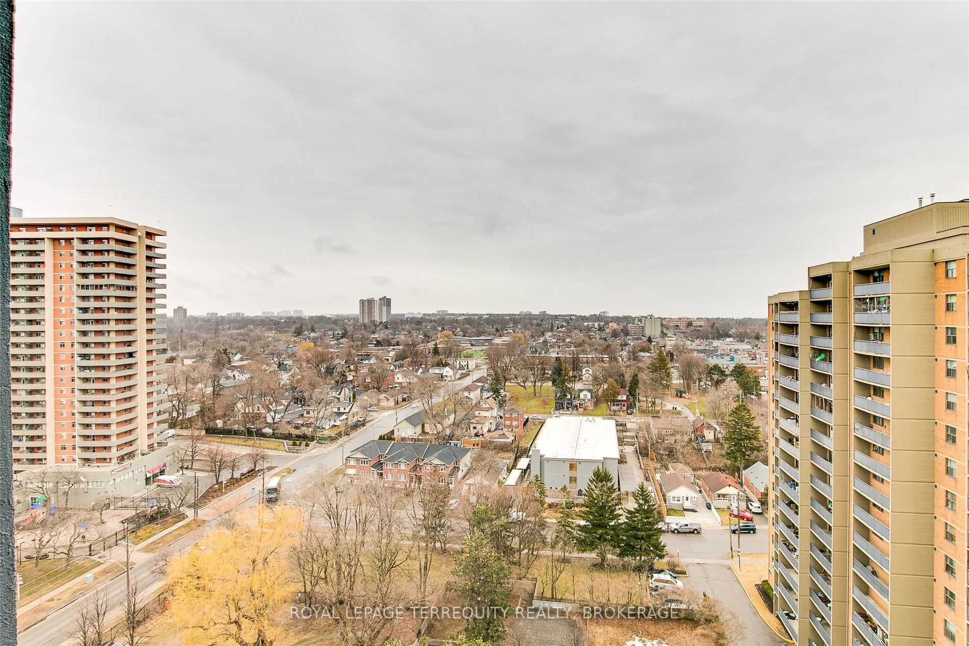 Listing E5998249 - Large Photo # 23