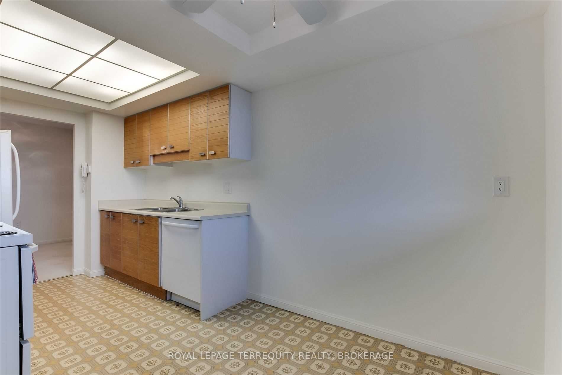 Listing E5998249 - Large Photo # 15