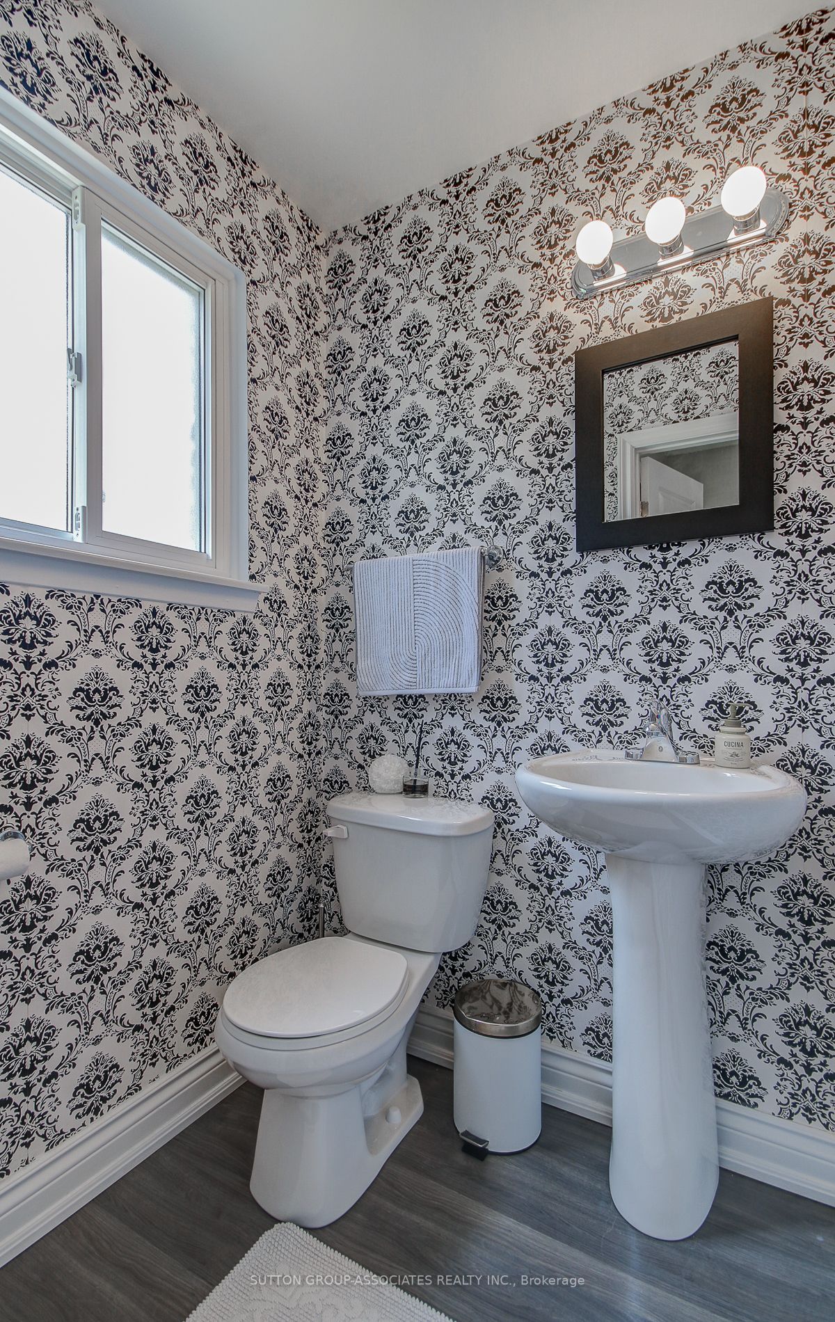 Listing E5998344 - Large Photo # 17